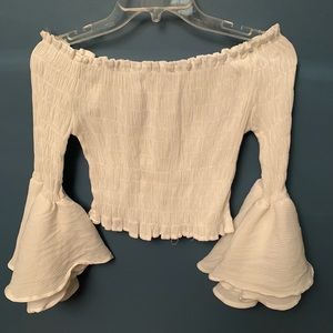 Woman’s White Crop Top